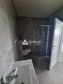 Skolaudované 3i byty v tehlovej novostavbe. - 1