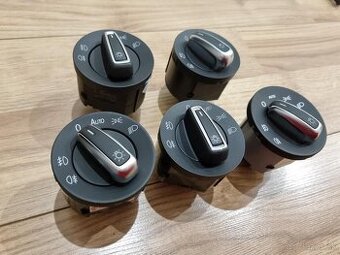 Spinač vypinač svetiel združeny ovladač svetiel