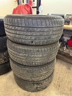 235/55 R17 Letne 4x