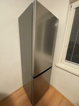 Predám chladničku s mrazničkou značky Gorenje.