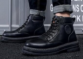 Členkové čierne topánky, v. 43