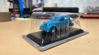 Kultovní auta ČSSR + Legendární automobily minulé éry 1:43.