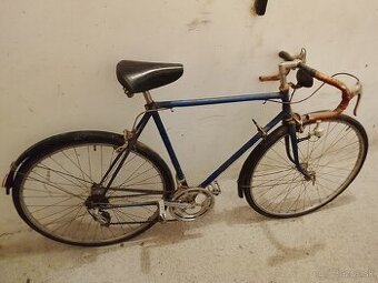 Predám cestny bicykel favorit