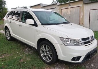 Fiat Freemont 2,0JTDm 170k 7-miestny,NAVI, park.kamera