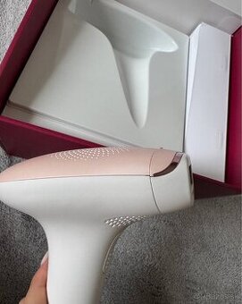 Fotoepilátor Philips Lumea IPL 7000 Series SC1994/00