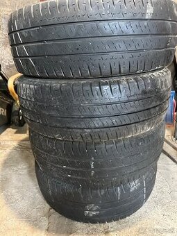 Michelin Agilis 235/65 R16C