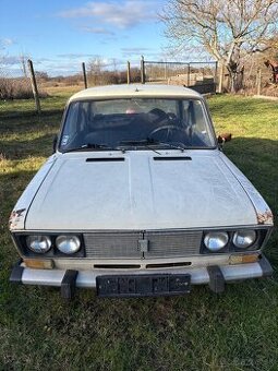 Lada VAZ 2103