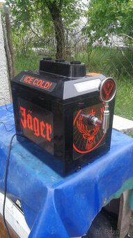Predám chladničku čapovacípult jagermeister na chl alk.náp.