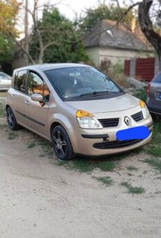 Renault Modus.