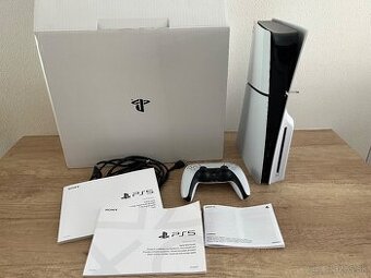 PlayStation 5 slim s mechanikou