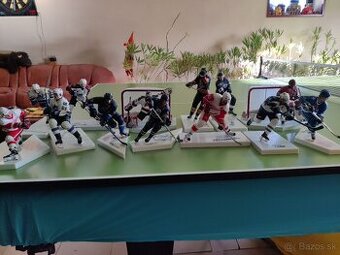 Hokejové kartičky a figúrky nhl