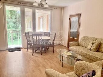 NA PREDAJ PRIESTRANNÝ 3-IZBOVÝ BYT (73 m2), BALKÓN,...