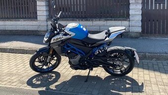 Motocykel CF Moto 300NK 2024
