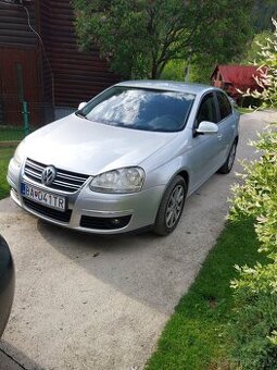Predám VW jetta 1.9 tdi 77kw 2006/6