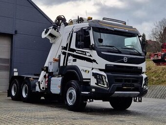 Volvo FMX 6x6 540 do drewna drzewa lasu stos kłoda