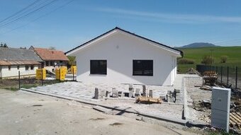 HĽADÁM ŠIKOVNÝCH STAVBÁROV A POMOCNÍKOV