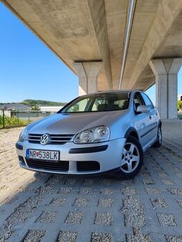 Vw golf 5 1.6 benzín automat