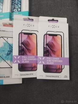 Predám zadné kryty a tvrdené sklo na Samsung Galaxy A23