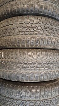 Predám 4ks slušné 215/60r16-99H Pirelli