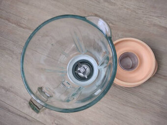 nahradna sklenená mixovacia nádoba komplet s vrchnakom a noz - 1