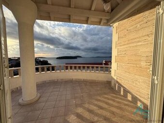 Apartmány na ostrove Šolta: Moderné bývanie pri mori