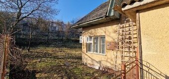 Dva rodinné domy za cenu jedného s pozemkom