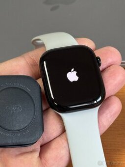 Apple Watch 10 46mm Jet black, nové, rok záruka