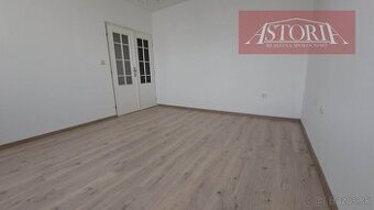 veľký 1-izb. byt - TURANY - Ul. Červ. armády - PRENÁJOM