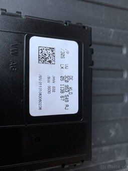 Podvolantová RJ VW Passat CC 3C0 953 549 AJ
