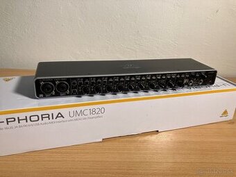 Behringer UMC 1820