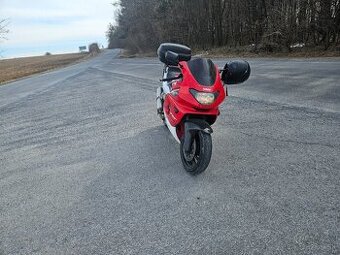 Yamaha YZF 600R