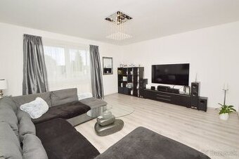 Predaj 5i rodinný dom s 1483 m2 pozemkom, Dunakiliti