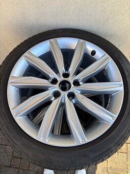 245/45 r19 letne