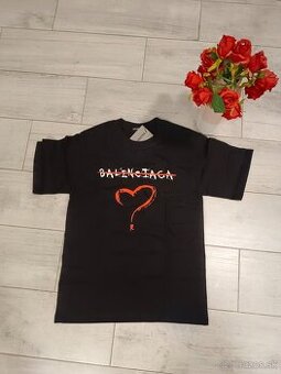 balenciaga tričko