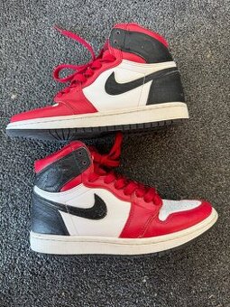 NIKE Jordan 1 mid satin snake