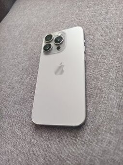 Iphone 15 Pro natural Titanium