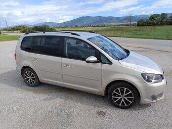 Volkswagen Touran 1.6 TDI BlueMotion Technology Comfortline