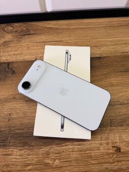 Predám Apple IPhone AIR 256gb, záruka 24 mesiacov