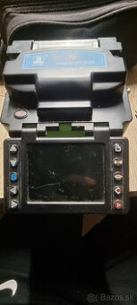 Zváračka na optické vlakna