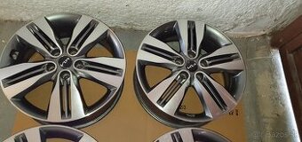 Hyundai 5x114,3 R18 tucson santafe i30 i40