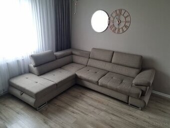 sedacia súprava + taburetky