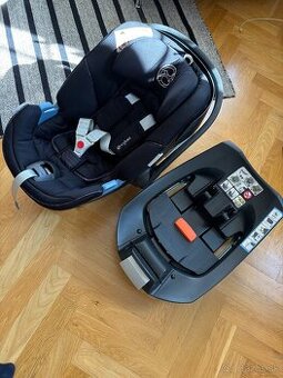 1x CYBEX Aton 5 + Base 2-FIX urban black