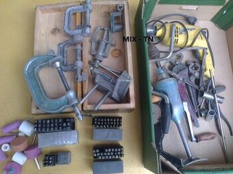 Vybavenie dielne - mix náradia.