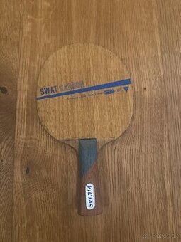 Predám Victas SWAT Carbon – OFF drevo