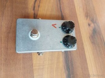 Germaniový fuzz _ gitarový pedál