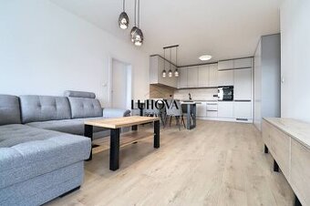 Na PRENÁJOM_3-izbový byt v novostavbe s parkovacím státím v 