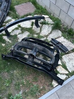 Predaj náhradných dielov na BMW e90