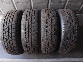 Nové pneu 265/65R17 112S Bridgestone