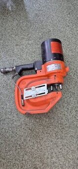 Hydraulicky dierovac