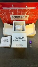 Swatch x Omega Moonswatch Mission To The MOONPHASE Snoopy - 1
